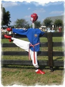 the_ugliest_scarecrows_06